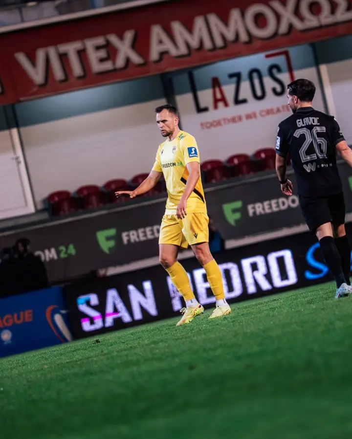 Denis Cheryshev wearing StayLocked grip socks
