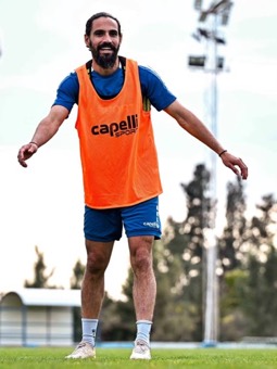 Ryan Nektarios Edwards